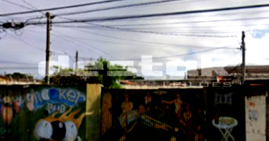 Galpão Comercial com Estacionamento Amplo