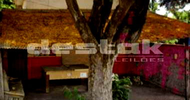 Casa com 2 construções em Sumaré