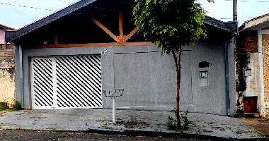 Casa com 2 quartos, 2 vagas, 144m²