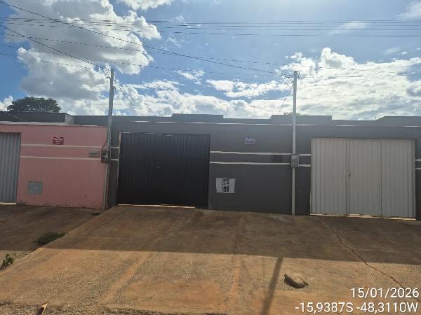 Casa com 2 quartos em Santo Antônio do Descoberto/GO
