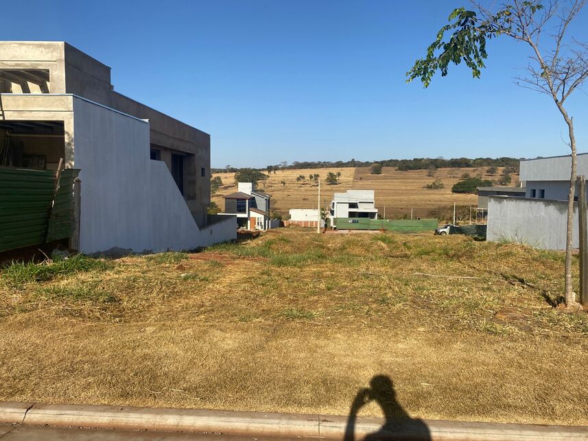 Terreno em Granja Marileusa com 306,97 m² - Ocupado