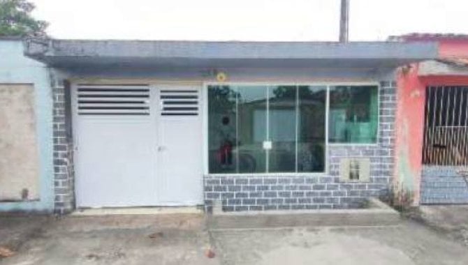 Casa aconchegante com 1 quarto, 1 banheiro e 1 vaga - Área 158 m²