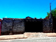 Casa aconchegante com 2 quartos e 1 vaga em Iturama/MG
