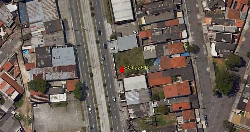 Terreno Urbano Desocupado em Santo André - 318m²