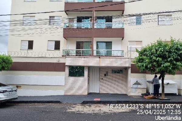 Apartamento 3 quartos, 2 banheiros, 1 vaga, 119.48m² total