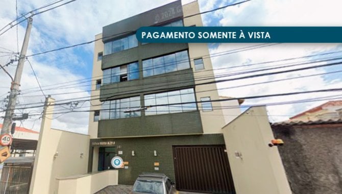 Sala Comercial 39 m² com área útil, ocupada