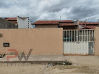 Casa em Currais Novos/RN com 2 quartos e 1 vaga