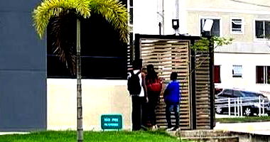 Apartamento com 2 quartos em Nova Iguaçu