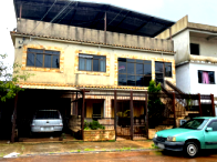 Casa aconchegante com terreno amplo, ideal para família