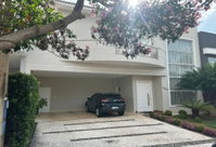 Casa de Alto Padrão com 405m² e Áreas Planejadas