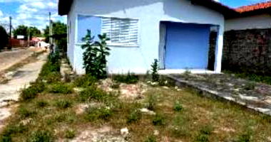 Casa com 55m² no Centro de Altos/PI