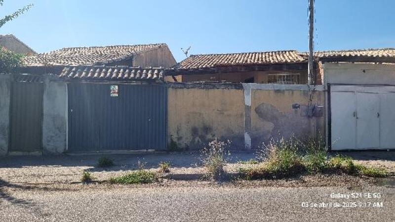 Casa com 1 quarto, 1 vaga e 60,45m² construída, desocupada