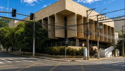 Prédio Comercial com 1.819 m² Construídos