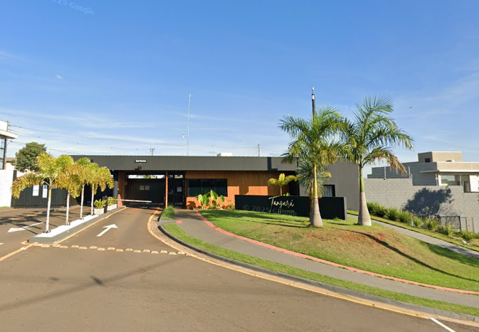 Casa com 213,45 m² em Gleba Simon Frazer, 3 quartos
