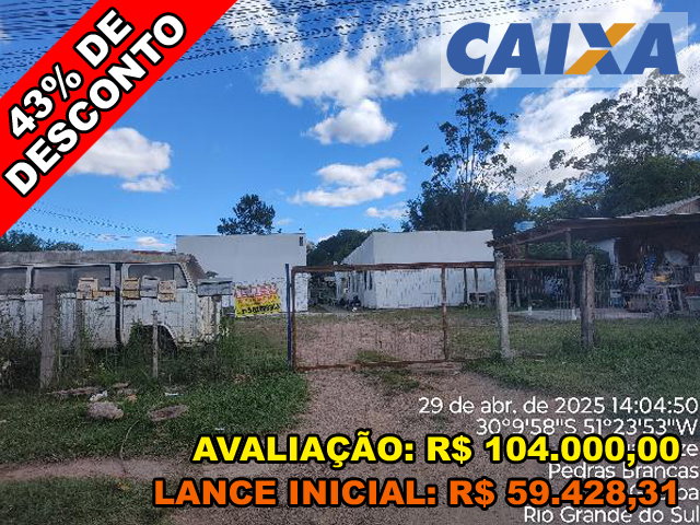 Casa com 2 quartos e 1.000m² de terreno