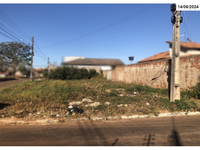 Terreno em Inhumas/GO com 390,48m²