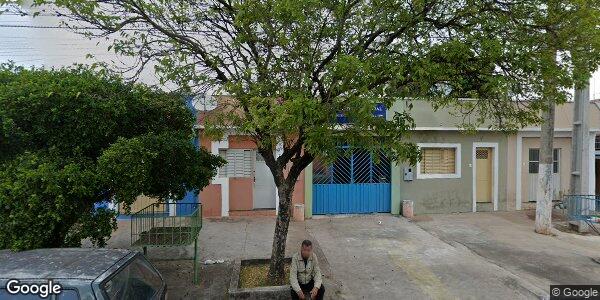 Casa ampla com 326,65m² e terreno de 1.437,48m² em Corumbá/MS