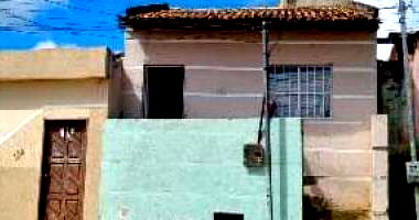 Casa com 2 quartos, 75m² construídos