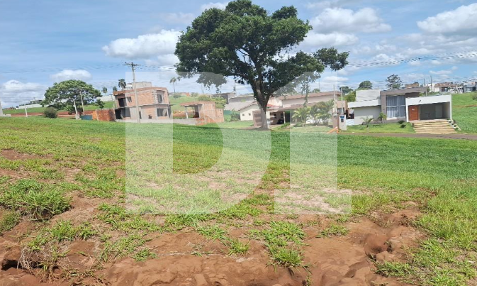 Terreno Urbano em Pardinho/SP com 420m²