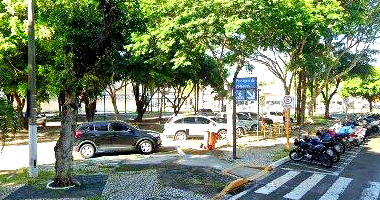 Lote Englobado com Diversos Bens e Máquinas