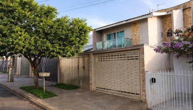 Casa com 3 quartos e 2 banheiros em Marialva - PR