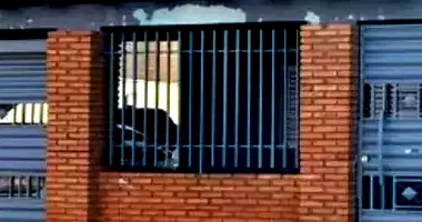 Casa em leilão com 3 quartos e 2 banheiros