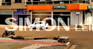 Prédio Urbano com 3 Pavimentos e 8 Apartamentos