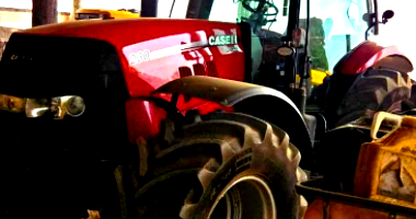 Trator Agrícola PUMA 230 2022/2022 Vermelho