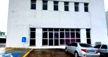 Prédio Comercial com 804,24 m² - Centro