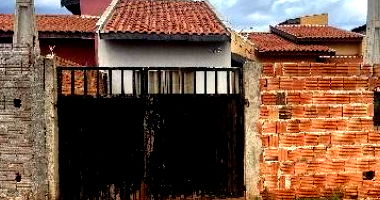 Casa com 2 quartos e terreno em Canitar/SP