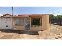 Casa em leilão com 192m² de área construída