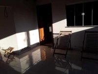 Casa com 3 quartos, 2 banheiros e 2 vagas, 156m² construída