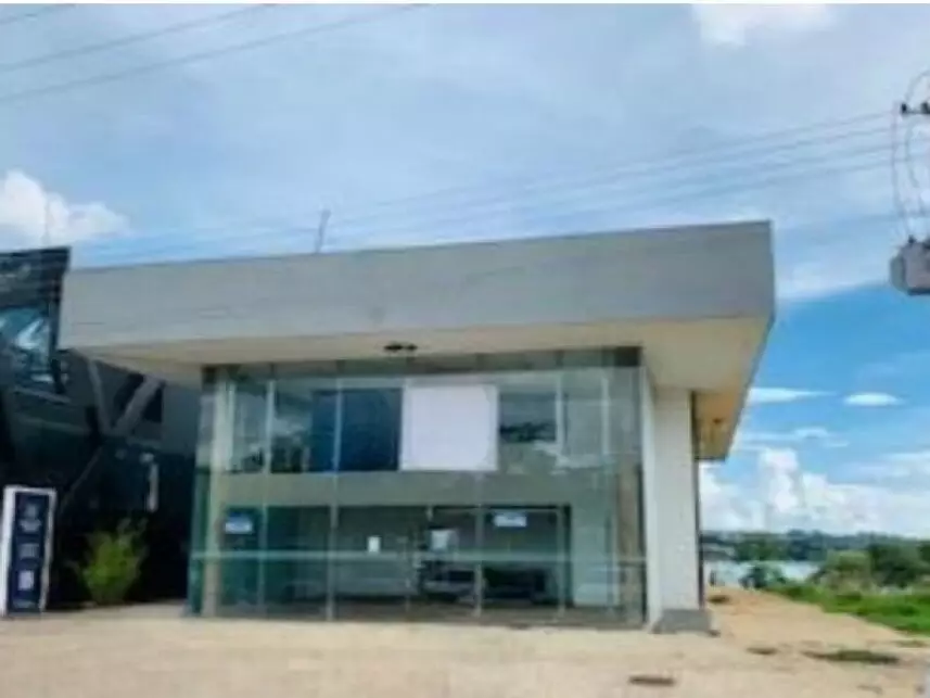 Casa desocupada com 1042,45m² construídos em Asa Sul