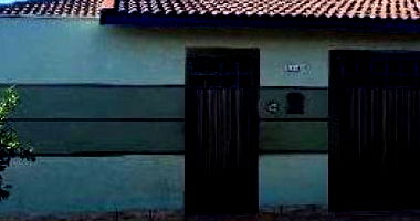Casa aconchegante com 3 quartos, 3 banheiros e 187m² construída, ocupada