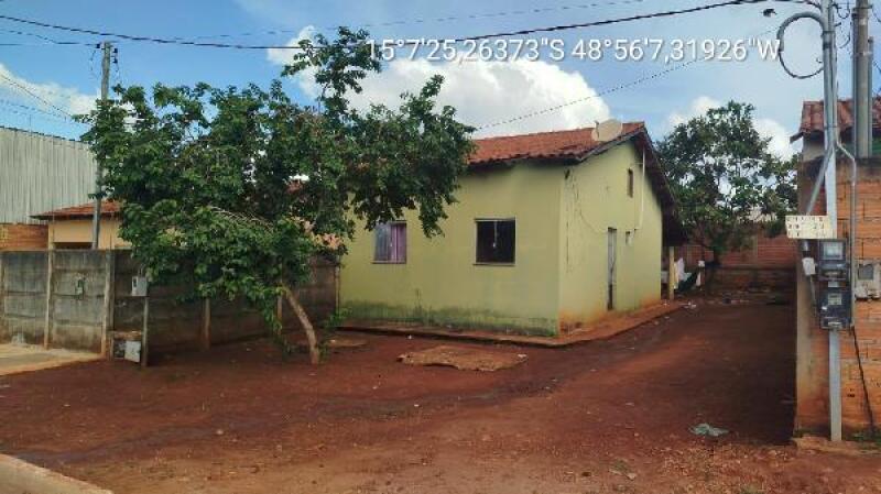Casa com 2 quartos em Barro Alto/GO
