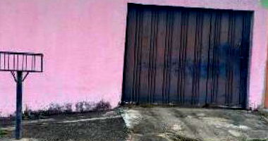 Casa com 2 quartos, 2 banheiros e 1 vaga