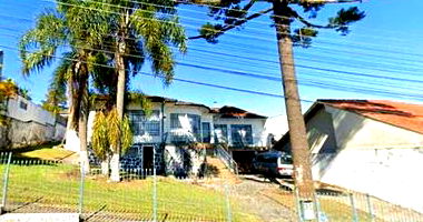 Casa em Curitiba com 3 Quartos e 1 Banheiro