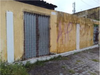 Casa aconchegante com área ideal para moradia, pronta para novos moradores