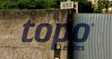 Terreno com Benfeitorias em Ferraz de Vasconcelos/SP