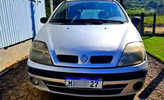 Veículo Renault Scenic Aut 1616V - 2010/2011 - Prata