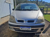 Veículo Renault Scenic Aut 1616V - 2010/2011 - Prata