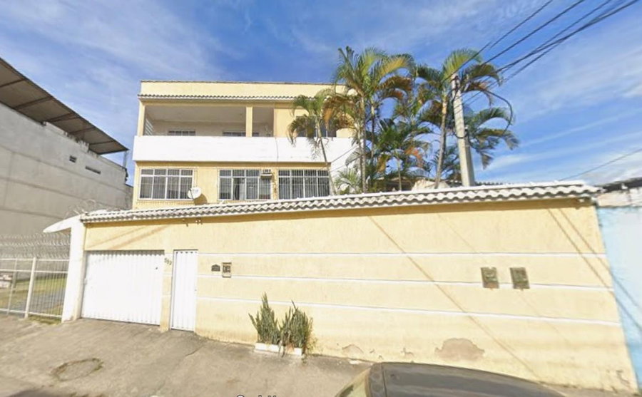 Casa com 3 quartos, 2 banheiros e 474m² de área construída