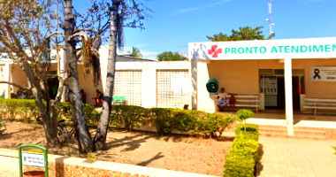 Terreno com Imóvel Hospitalar, 3 quartos, 2 banheiros, 1.410m² construída