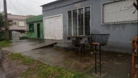 Casa com 4 quartos, 3 banheiros e 1 vaga de garagem