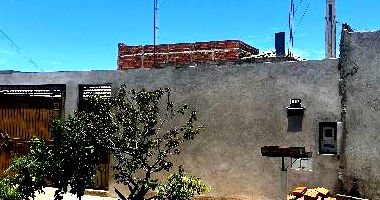 Casa com 2 Quartos e 1 Vaga em Parque Residencial