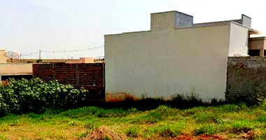 Terreno urbano desocupado de 232,90m² sem benfeitorias