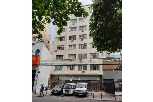 Loja Comercial de 577m² Desocupada em Botafogo