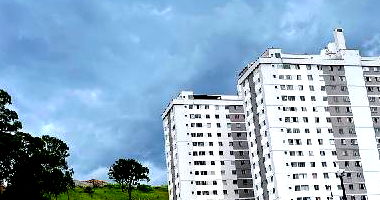 Apartamento 2 Quartos em Grama com Área Privativa