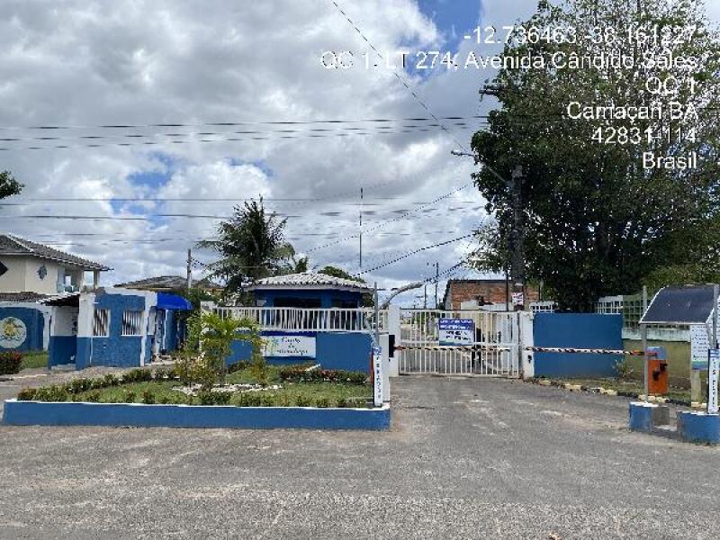 Casa com 3 quartos em Camaçari/BA