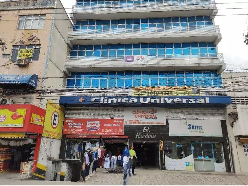 Sala Comercial Desocupada em Leilão com 35m²